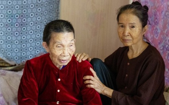 Con gái cụ bà 123 tuổi ở Hải Dương muốn mẹ được công nhận là người cao tuổi nhất thế giới