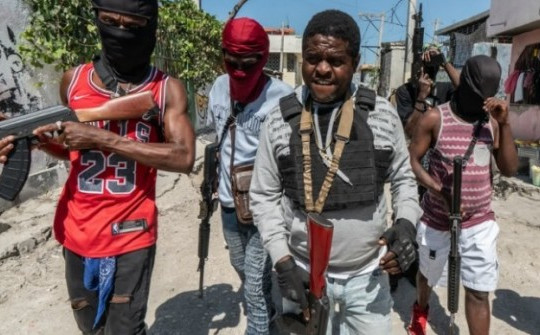 Trùm băng đảng khiến Thủ tướng Haiti chưa thể về nước là ai?