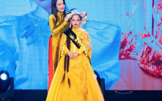 Tiết lộ cô bé Việt Nam thi Hoa hậu nhí Thế giới 2024