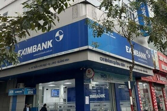 Nợ thẻ tín dụng Eximbank lên 8,8 tỷ đồng sau 11 năm: 2 bên bắt đầu làm việc