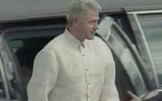 Ông Bill Clinton suýt bị ám sát trên cương vị tổng thống Mỹ