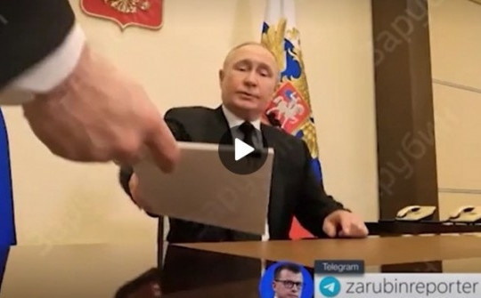 Video: Cảnh ông Putin làm việc sau khi biết tin vụ khủng bố ở Moscow