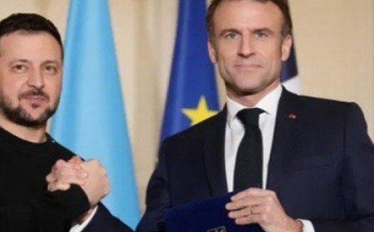 Điều gì khiến Tổng thống Pháp Macron ngày càng cứng rắn với Nga?