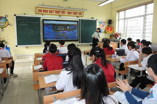 Hiệu quả từ phòng học thông minh ở Quảng Ninh