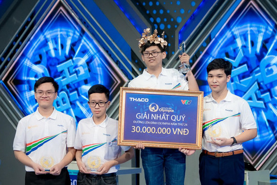Nguyễn Quốc Nhật Minh mang cầu truyền hình Olympia về Gia Lai