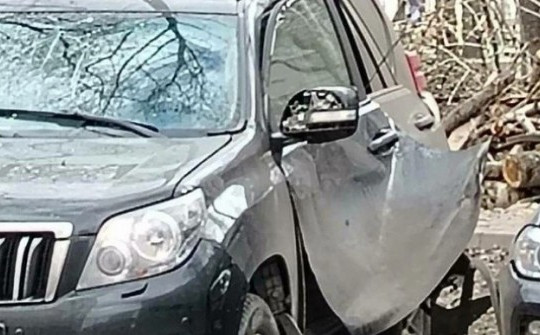 Khoảnh khắc cựu sĩ quan an ninh Ukraine vừa nổ máy thì chiếc xe phát nổ ở Moscow