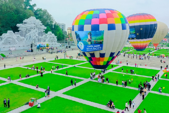 Lễ hội Khinh khí cầu quốc tế Tuyên Quang diễn ra khi nào?