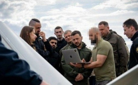 Giải mã mẫu UAV Ukraine vừa trình làng, có thể vượt “lưới tác chiến điện tử” Nga