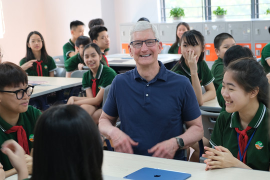 Tổng giám đốc Apple: Tạo cơ hội cho HS tiếp cận, sử dụng công nghệ tiên tiến
