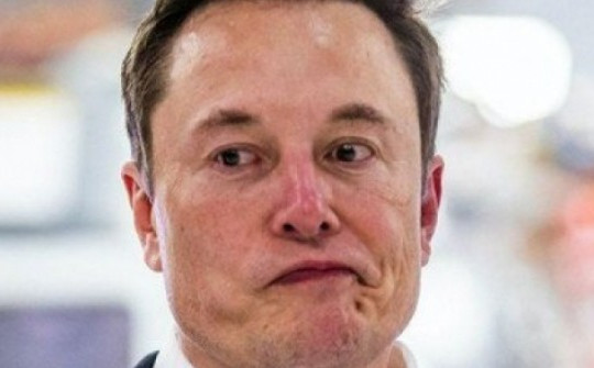 Elon Musk sa thải 10% nhân viên Tesla toàn cầu