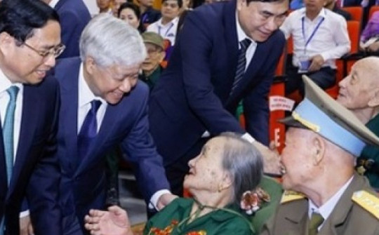 Thủ tướng: Không bao giờ quên những người làm nên Chiến thắng Điện Biên Phủ