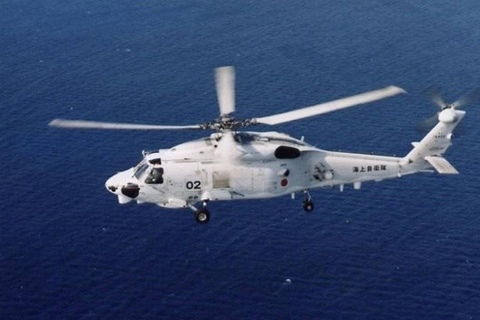 Nhật Bản: Hai trực thăng quân sự rơi, 7 người mất tích