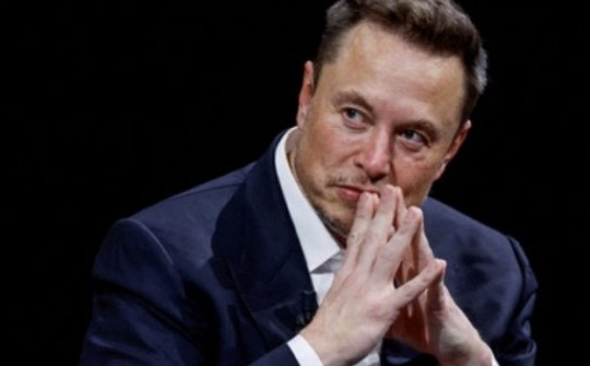 Tỷ phú Elon Musk nêu quan điểm sau khi Hạ viện Mỹ duyệt viện trợ cho Ukraine, Kiev phản ứng