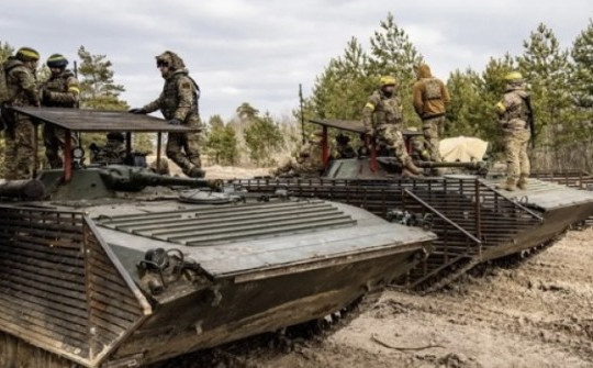 Lực lượng Nga đột kích làng Ocheretyne, phát hiện điều không ngờ