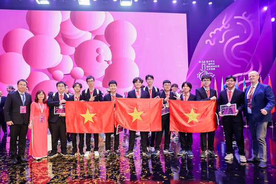 10 học sinh Việt Nam giành huy chương Olympic Hóa học quốc tế Mendeleev
