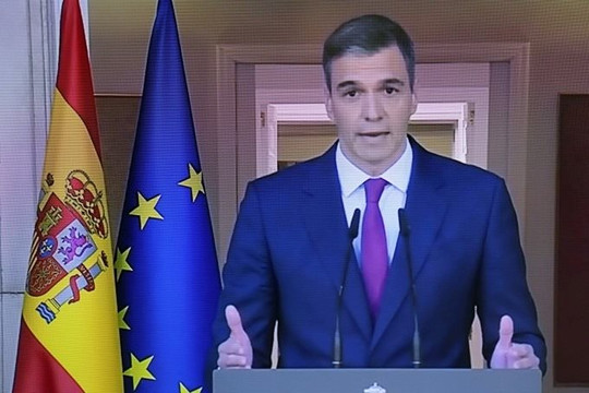 Thủ tướng Tây Ban Nha rút đơn từ chức