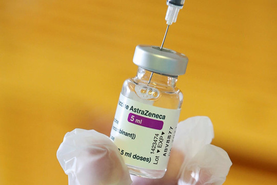 Từng tiêm vaccine COVID-19 AstraZeneca, có cần xét nghiệm tìm 'cục máu đông'?