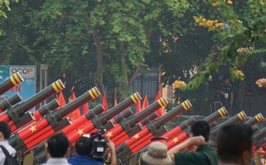 Thử dàn đại pháo trong buổi tổng duyệt Lễ kỷ niệm 70 năm Chiến thắng Điện Biên Phủ