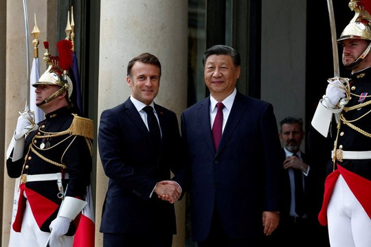 Pháp, châu Âu kêu gọi Trung Quốc đảm bảo cân bằng thương mại