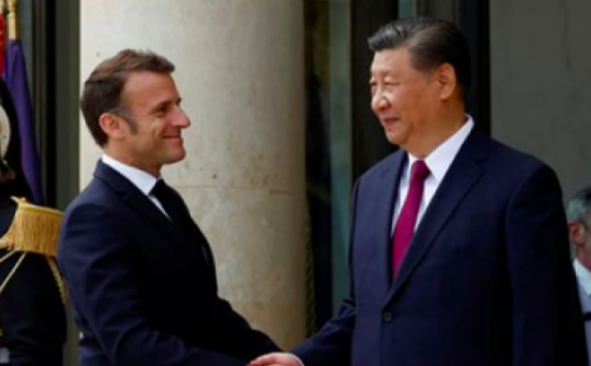Liên minh châu Âu, Pháp thúc ép lãnh đạo Trung Quốc về hai vấn đề lớn