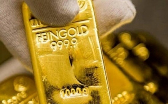 Có hay không chuyện đẩy giá vàng miếng SJC lên cao để... bán vàng nhẫn?