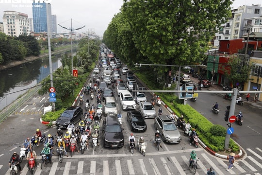 Mở rộng đường Láng: Thu hồi đất đấu giá để không còn cảnh bỗng thành mặt phố