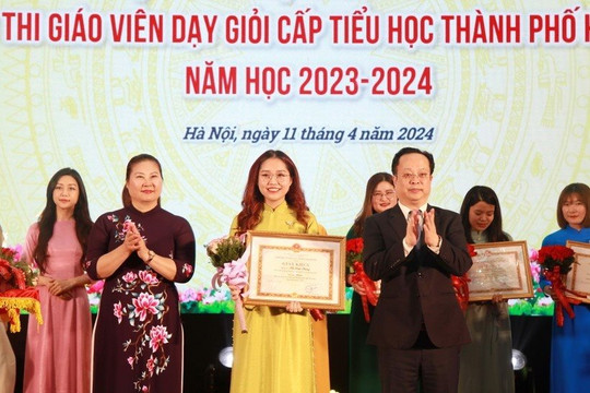 Cô giáo Hà Linh Hương: Sáng tạo trong dạy học, triển khai sách giáo khoa mới