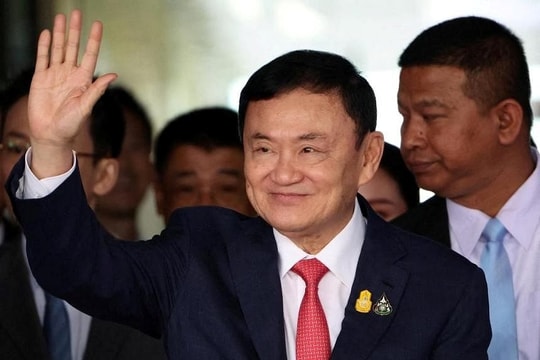 Thái Lan truy tố cựu Thủ tướng Thaksin tội khi quân