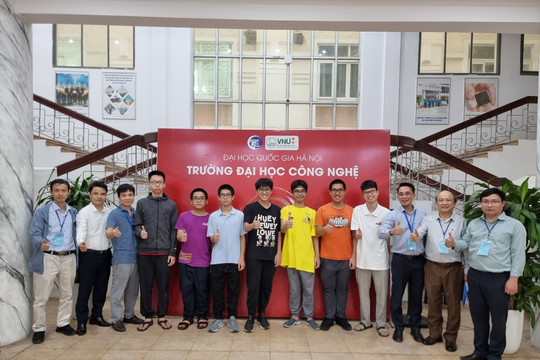 Học sinh Việt Nam giành 7 huy chương Olympic Tin học Châu Á - Thái Bình Dương