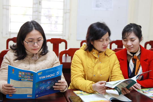 Nhà xuất bản Giáo dục Việt Nam giảm giá sách giáo khoa năm học 2024-2025
