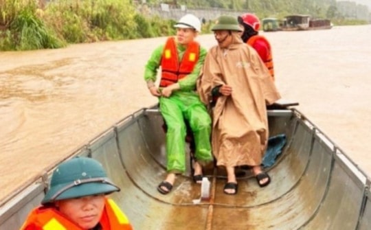 Hai mẹ con bị lũ cuốn trôi trong lúc ngủ tại lán trông ao cá