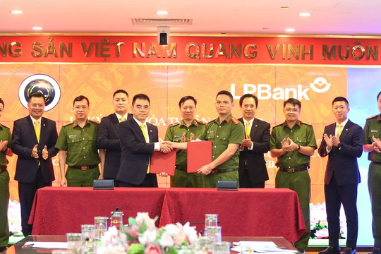 LPBank hợp tác với Bộ Công an triển khai dịch vụ số trên ứng dụng VNeID