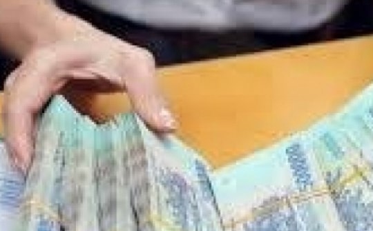 Người phụ nữ mất 2,5 tỷ đồng... sau khi nghe điện thoại