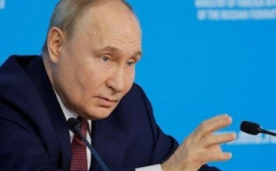 Tổng thống Nga Putin miễn nhiệm bốn thứ trưởng Bộ Quốc phòng