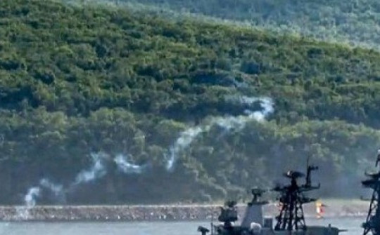Hải quân Nga tập trận với 40 tàu chiến