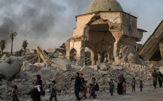 Iraq: Tái thiết đền thờ, phát hiện thứ "rợn người" do IS để lại