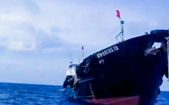 Đề nghị Cảnh sát biển truy tìm con 'tàu ma' đang hoạt động trên biển