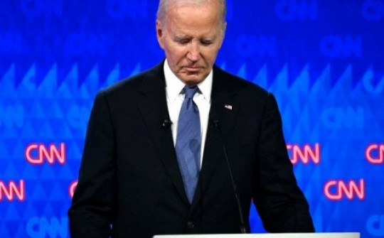 Quá trình tập dượt có thể gây 'thảm họa tranh luận' cho ông Biden