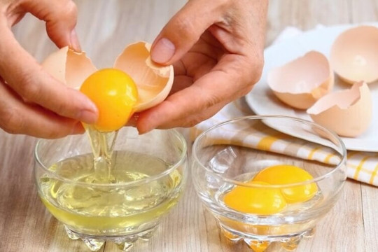 Đắp mặt nạ trứng gà thường xuyên có tốt?