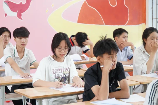Cuộc cạnh tranh về chất lượng nhìn từ việc đổi nguyện vọng vào lớp 10 ở Nghệ An