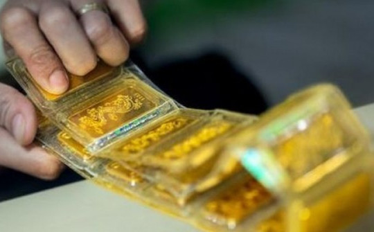 Dự báo giá vàng ngày 5/7: Vàng SJC bất động, người dân vẫn kêu khó mua vàng