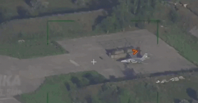 Thêm một sân bay quân sự Ukraine bị tên lửa Iskander của Nga tập kích