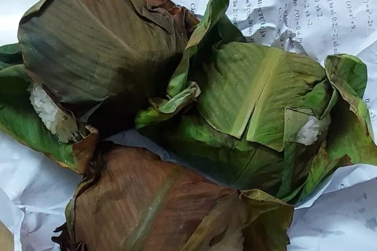 Bánh khúc phố Sơn Tây