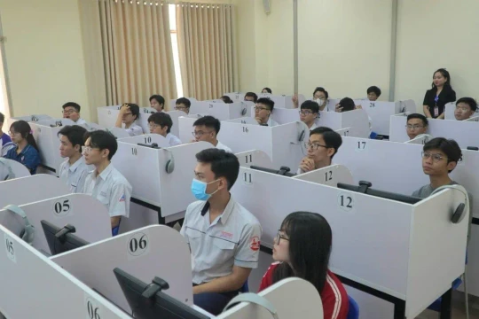 Trường Đại học Sư phạm TPHCM: Ngành cao nhất lấy điểm chuẩn 29,81