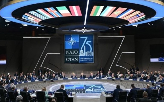 Trung Quốc chỉ trích thẳng NATO