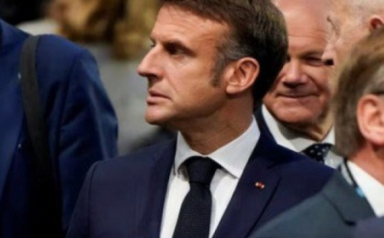 Sự lặng lẽ của Tổng thống Pháp Macron tại thượng đỉnh NATO