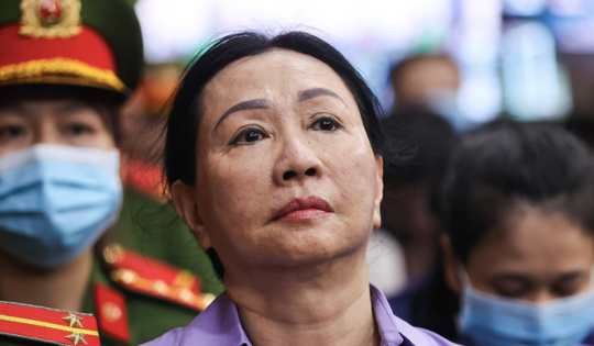 Một luật sư ngoại quốc giúp bà Trương Mỹ Lan chuyển hàng trăm triệu USD ra nước ngoài