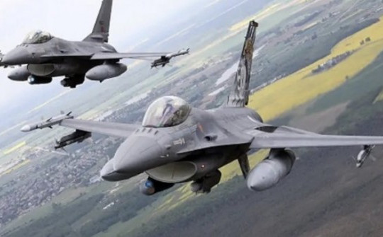 Công ty Nga treo thưởng cho chiến đấu cơ F-16 đầu tiên bị bắn rơi ở Ukraine