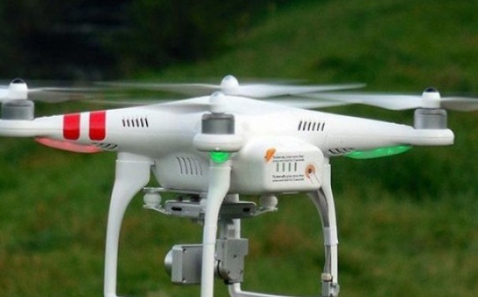 Từ 2025, lực lượng chức năng được quyền bắn hạ flycam không cần cảnh báo