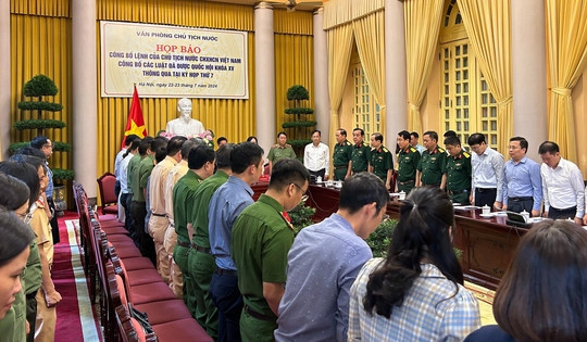 Họp báo ở Văn phòng Chủ tịch nước: Các đại biểu mặc niệm tưởng nhớ Tổng Bí thư Nguyễn Phú Trọng